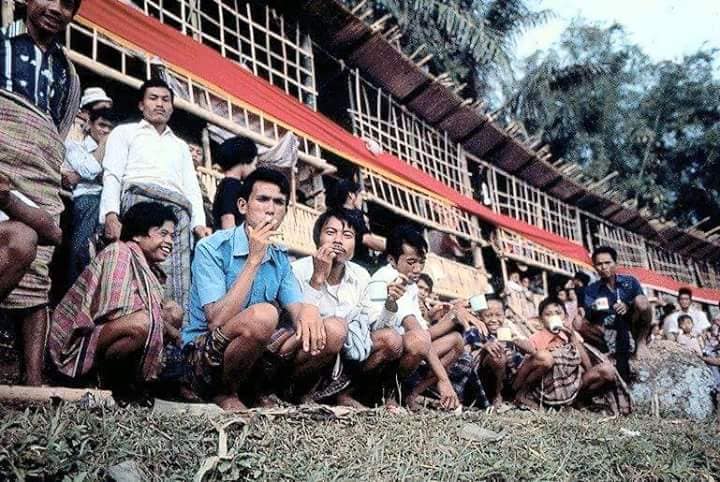 Gotong royong jadi hal yang tak bisa dipisahan dari masyarakat Toraja. Hingga kini, budaya itu masih mengakar kuat.