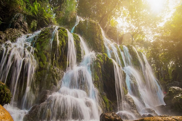 Air Terjun Mauhalek