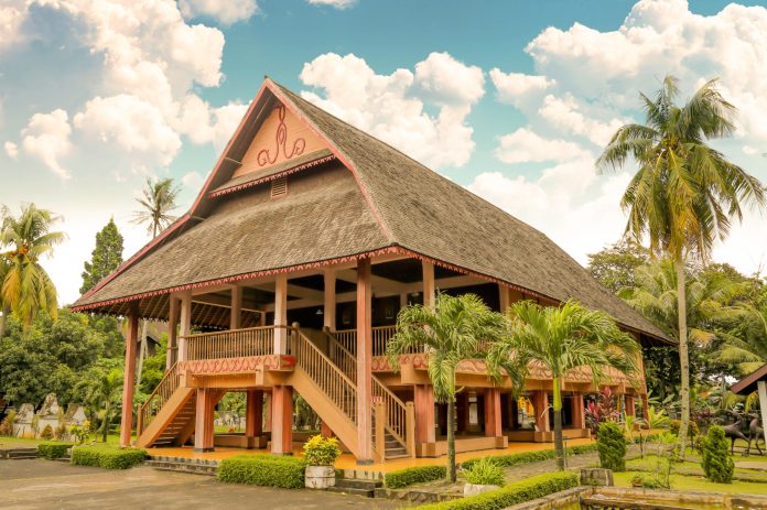 Rumah Adat Sulawesi Utara