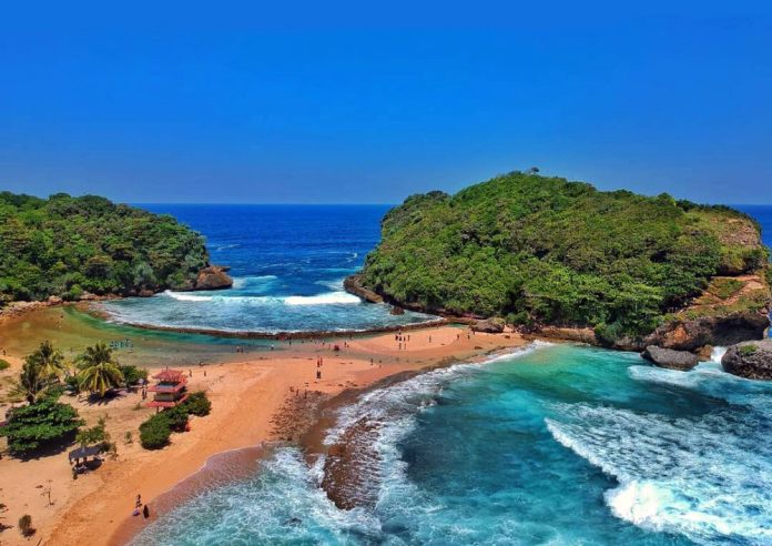 Pantai Indah Yogyakarta