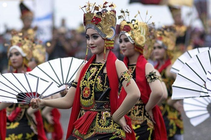 Gandrung