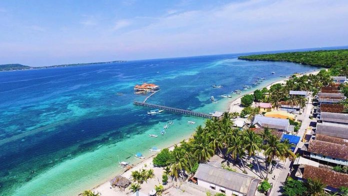 Pulau Liukang Loe