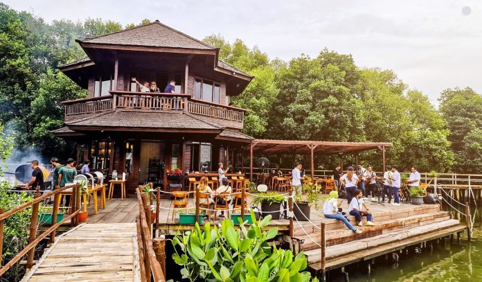 Taman Mangrove Angke Kapuk
