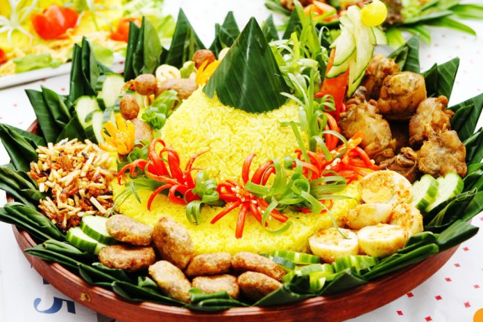 Tumpeng