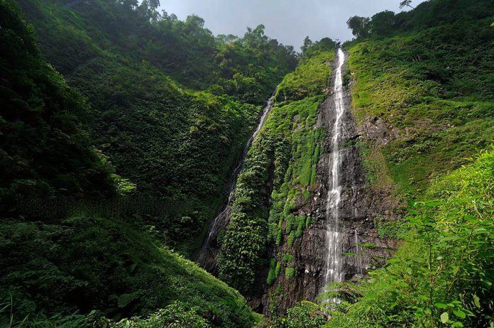 air terjun tretes wonosalam